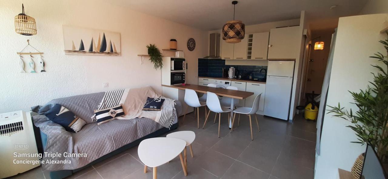 Апартаменти Porto Cristo - Au Port Sans Vis A Vis -Wifi - Parking Сен-Сіпріян Екстер'єр фото