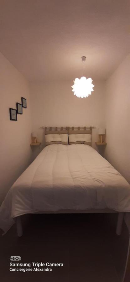 Апартаменти Porto Cristo - Au Port Sans Vis A Vis -Wifi - Parking Сен-Сіпріян Екстер'єр фото